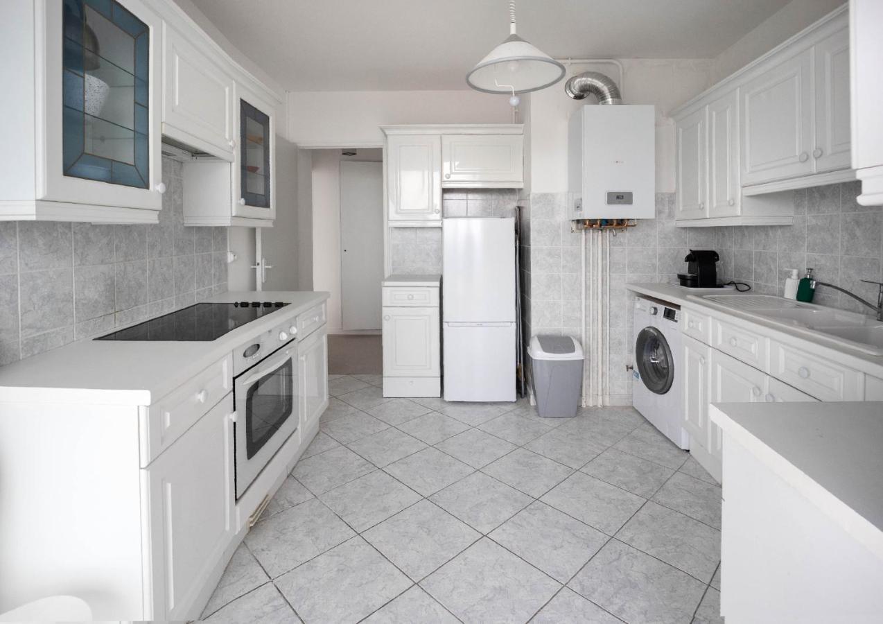 Panoramic View Of Marseille For Two Apartment Exterior photo