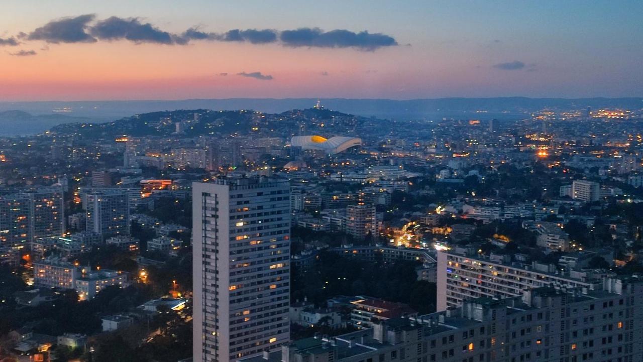 Panoramic View Of Marseille For Two Apartment Exterior photo