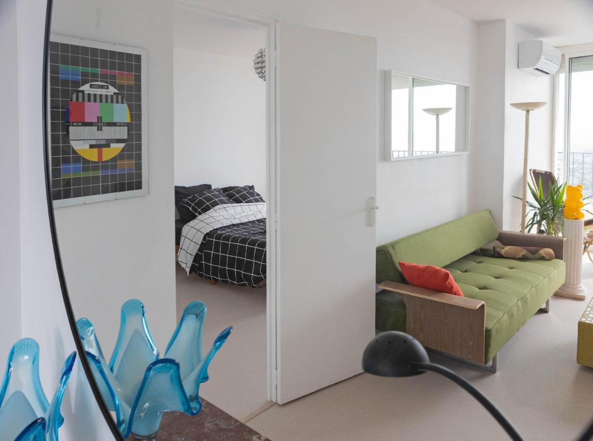 Panoramic View Of Marseille For Two Apartment Exterior photo